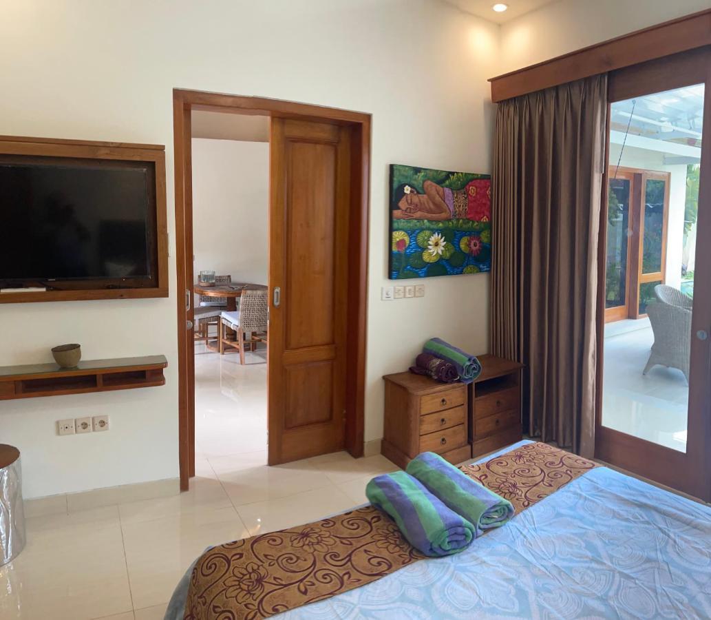 Villa Casa Shanti Deluxe ロヴィーナ エクステリア 写真